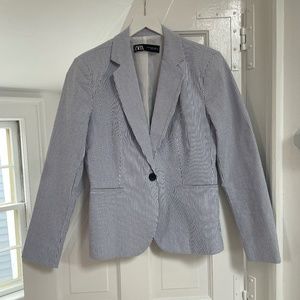 ZARA Seersucker Fitted Blazer